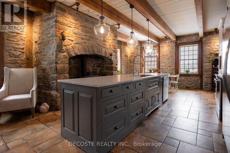 29396698/21831-conc-2-road/south-glengarry-lancaster-twp/south-glengarry/ontario/K0C1E0_12