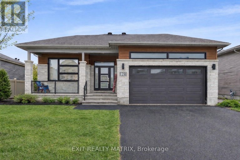 29468824/128-lyon-street/embrun/russell/ontario/K0A1W0_1