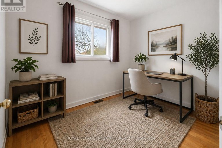 29652351/754-cummings-avenue/castle-heightsrideau-high/ottawa/ontario/K1K2L1_22