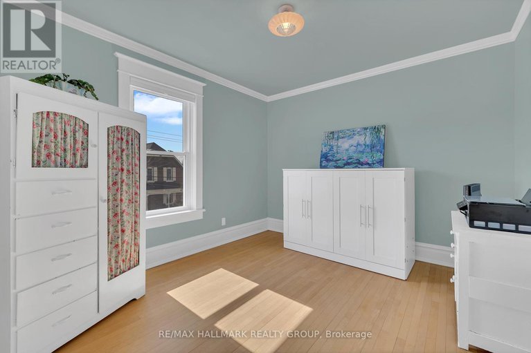 28129340/215-thomas-street/kemptville/north-grenville/ontario/K0G1J0_34