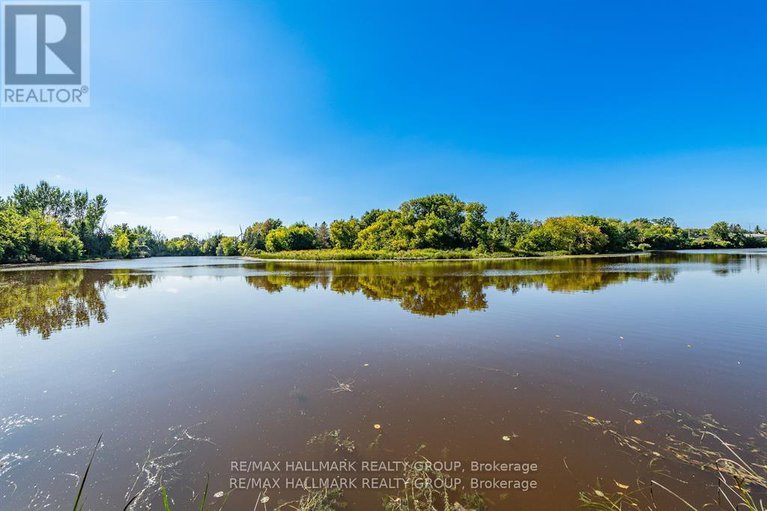 28309786/45-richer-street-e/north-stormont-finch-twp/north-stormont/ontario/K0A1R0_39