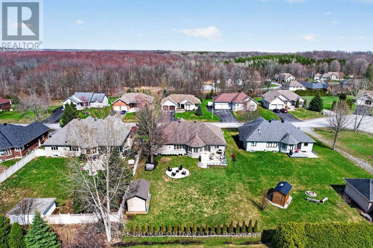 29670697/12-penny-lane/long-sault/south-stormont/ontario/K0C1P0_49