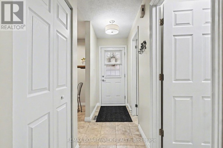 29619477/197-teal-crescent/chatelaine-village/ottawa/ontario/K1E2C3_3