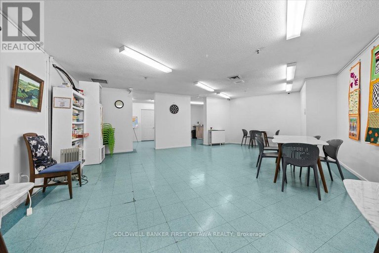 29304966/808-1171-ambleside-drive/woodroffe/ottawa/ontario/K2B8E1_29