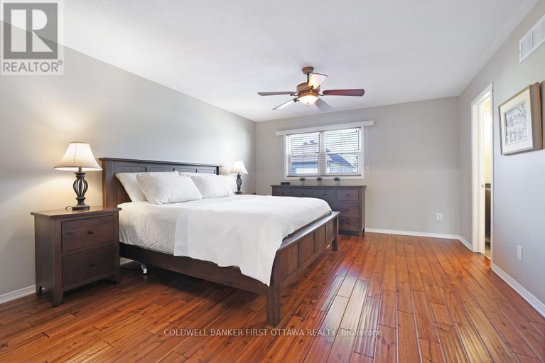 28995178/104-streamside-crescent/morgans-grantsouth-march/ottawa/ontario/K2W0A9_30
