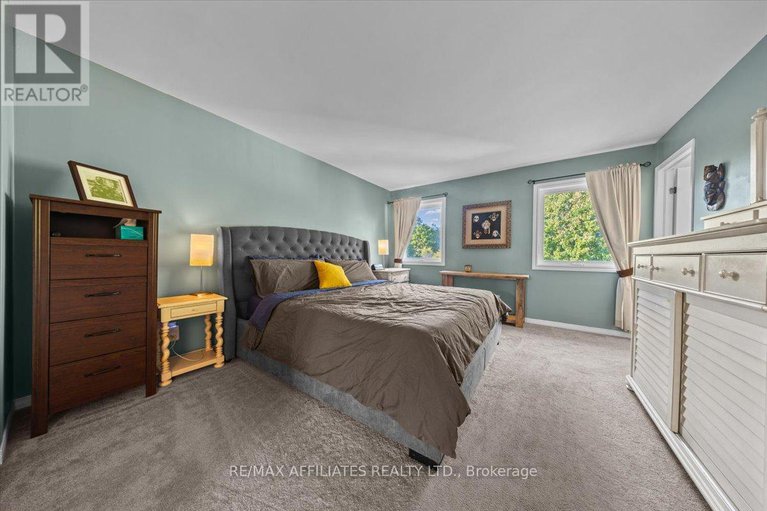 28880153/93-springcreek-crescent/bridlewood/ottawa/ontario/K2M2K8_20