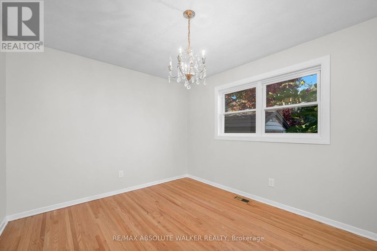 28940164/917-rand-avenue/riverside-park-south/ottawa/ontario/K1V6X3_16