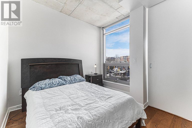 28302744/180-york-street/lower-townbyward-market/ottawa/ontario/K1N1J6_10