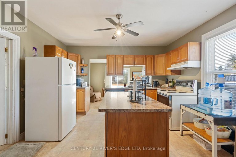 28657230/453-may-street/winchester/north-dundas/ontario/K0C2K0_11