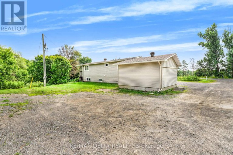 28676642/353-russell-road/clarencerockland-twp/clarence-rockland/ontario/K0A2A0_29