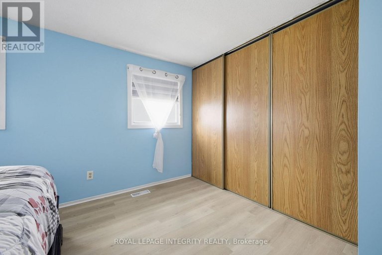 29651249/42-1758-trappist-lane/convent-glen-south/ottawa/ontario/K1C1X8_18