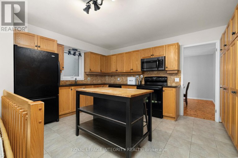 29474748/4-hackett-street/hunt-club-woods/ottawa/ontario/K1V0P8_14