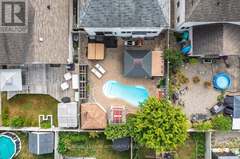 28804578/106-trail-side-circle/springridgeeast-village/ottawa/ontario/K4A5A9_46
