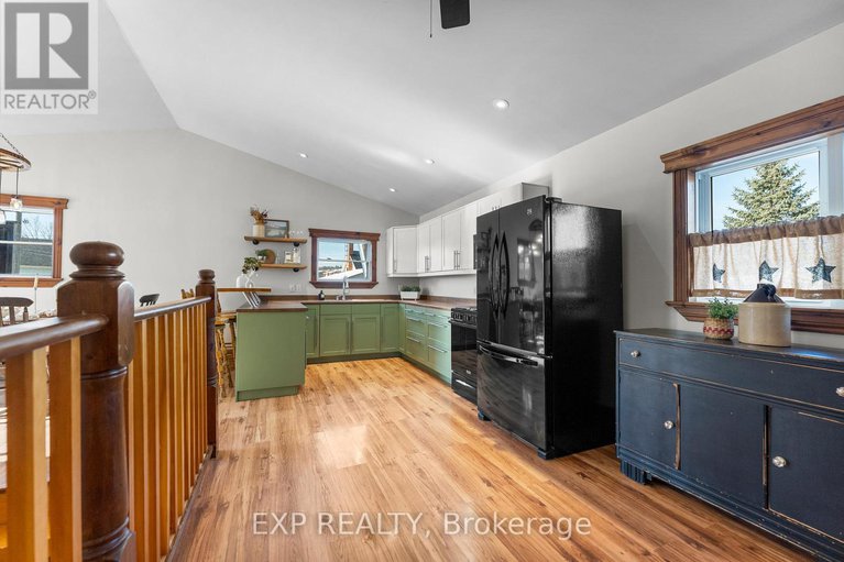 29432292/260-tasse-avenue/renfrew/renfrew/ontario/K7V3W7_16