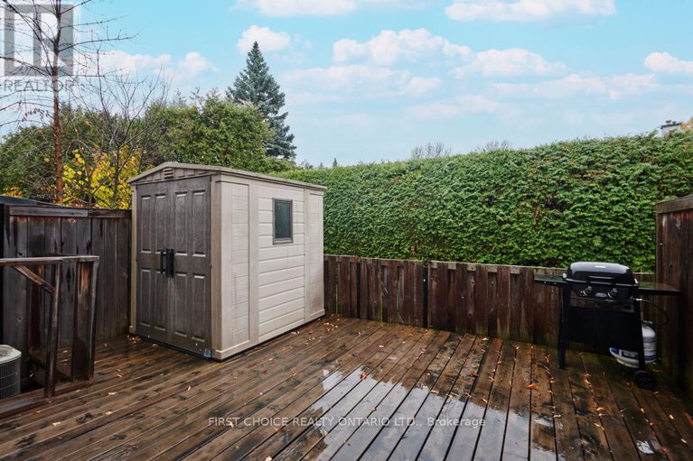 29056396/1771c-lamoureux-drive/queenswood-heights-south/ottawa/ontario/K1E2N5_32