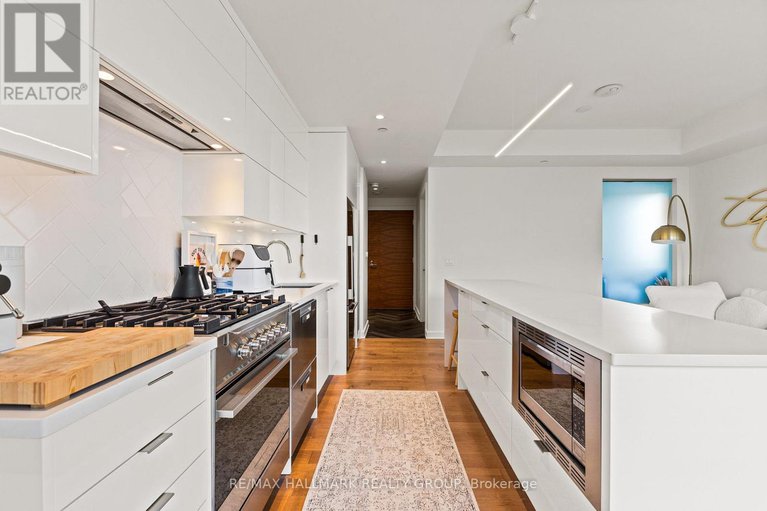 29444670/207-135-barrette-street/vanier/ottawa/ontario/K1L7Z9_21