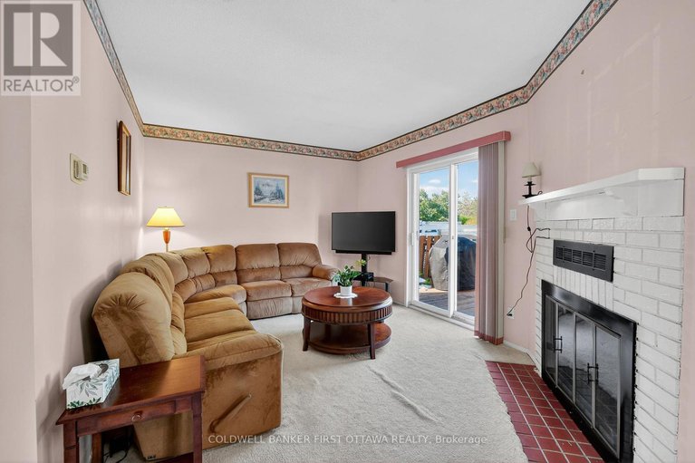 28919810/273-kinglet-way/chatelaine-village/ottawa/ontario/K1E2T9_14