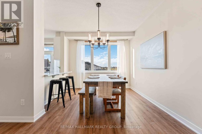 28974031/629-quilter-row/goulbourn-twp-from-franktown-rdsouth-to-rideau/ottawa/ontario/K0A2Z0_15
