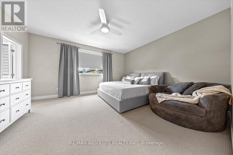 28579021/778-rosehill-avenue/stittsville-north/ottawa/ontario/K2S1B9_26