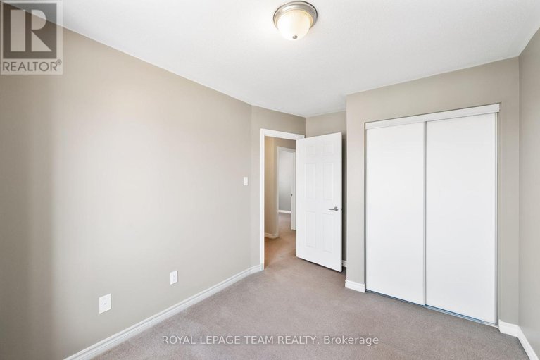 28491802/116-pennant-avenue-e/half-moon-bay/ottawa/ontario/K2J5W6_32