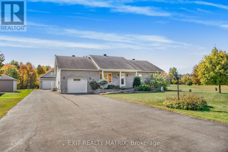 28989592/1582-sandy-hill-road/champlain-twp/champlain/ontario/K6A2R2_2