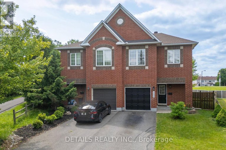 28516304/732-carmella-crescent/avalon-east/ottawa/ontario/K4A4V8_1