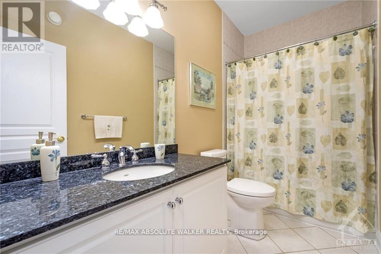 28148161/2501-kearns-way/osgoode-twp-north-of-reg-rd-6/ottawa/ontario/K4P1R9_15