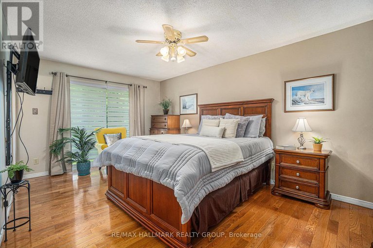 28330322/2199-wallingford-way/north-gower/ottawa/ontario/K0A2T0_9
