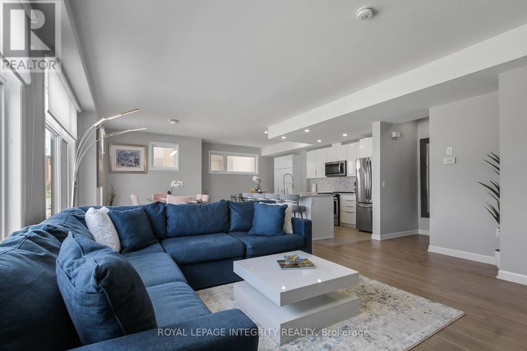 29648108/2722-draper-avenue/redwood-park/ottawa/ontario/K2H0C4_13