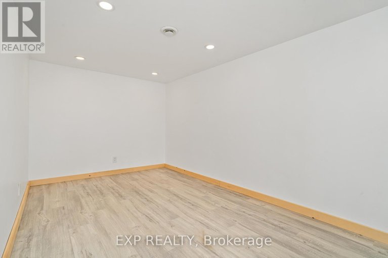 28500858/1510-lepage-avenue/carlington/ottawa/ontario/K1Z8C9_28