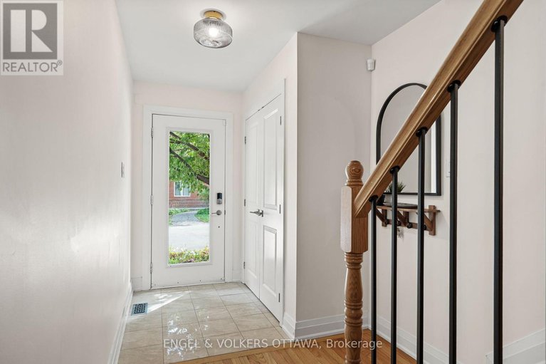 28816942/1137-rockingham-avenue/billings-bridge/ottawa/ontario/K1H8A4_3