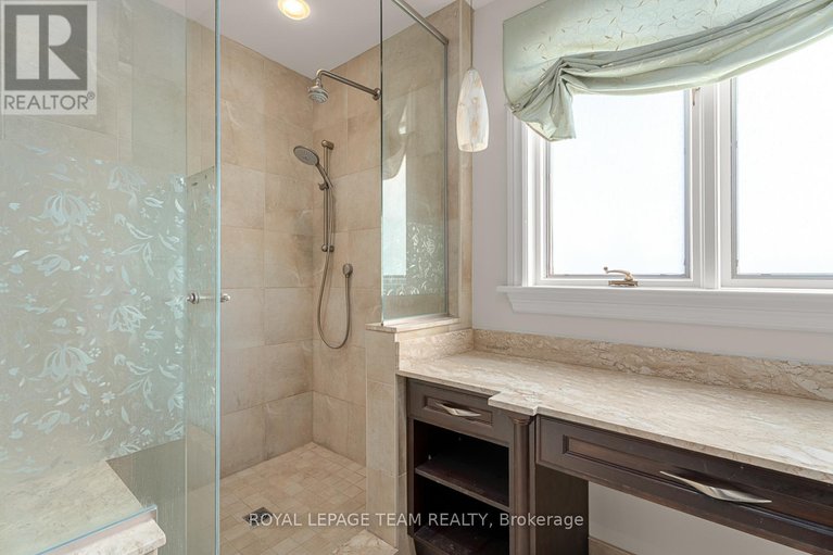 28700229/48-cedarhill-drive/cedar-hillorchard-estates/ottawa/ontario/K2R1C3_29