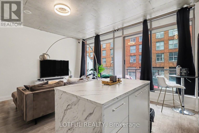 29384908/201-383-cumberland-street/lower-townbyward-market/ottawa/ontario/K1N1J7_15