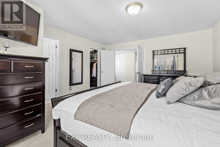 29660875/500-langelier-avenue/mer-bleuebradley-estatesanderson-park/ottawa/ontario/K1W0E9_23