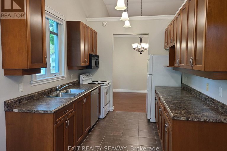 28854316/4294-schell-street/south-dundas-williamsburgh-twp/south-dundas/ontario/K0C2H0_8