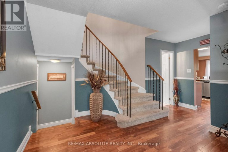 28954763/171-springwater-drive/bridlewood/ottawa/ontario/K2M2A2_4