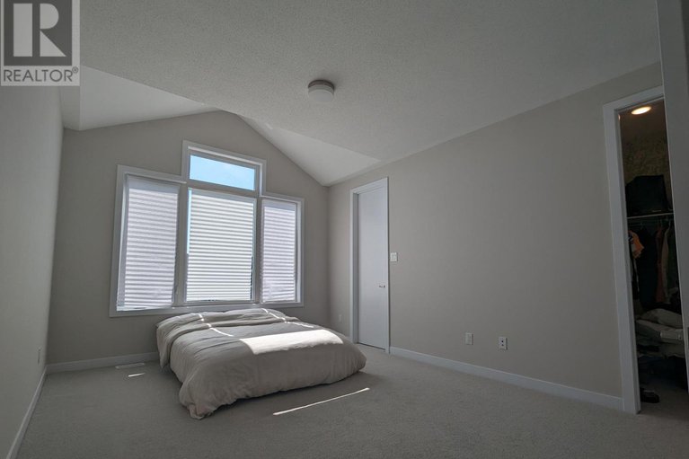 28308591/346-falsetto-street/mer-bleuebradley-estatesanderson-park/ottawa/ontario/K1W0S6_18