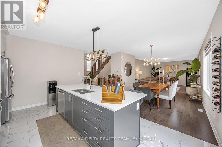 29635219/748-vennecy-terrace/orleans-village/ottawa/ontario/K1W1H2_11