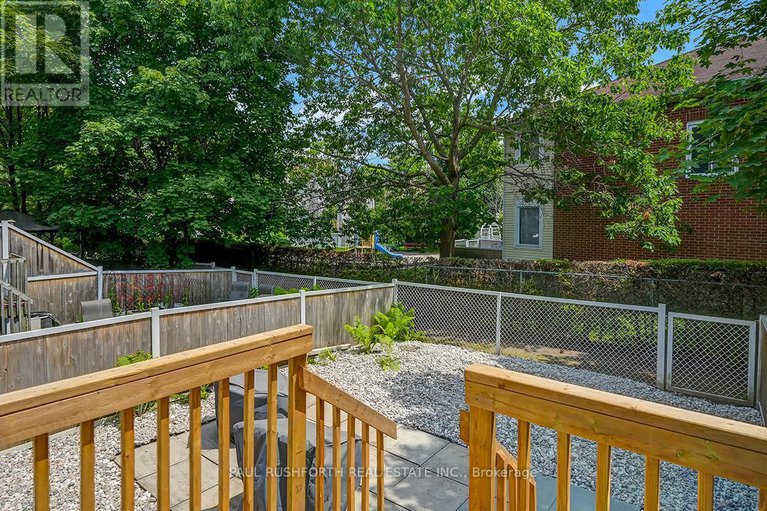 28485163/6146-oak-meadows-drive/chapel-hill/ottawa/ontario/K1C7G7_23