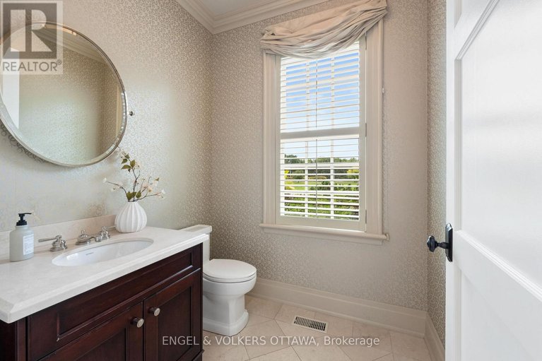 29571244/6029-rideau-valley-drive-n/manotick-south-to-roger-stevens/ottawa/ontario/K4M1B3_19