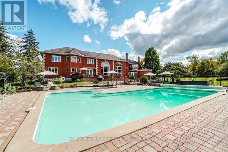 28778253/141-kerry-hill-crescent/dunrobin/ottawa/ontario/K0A1T0_33