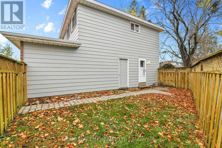 29090640/5-parkridge-crescent/blackburn-hamlet/ottawa/ontario/K1B3E6_34