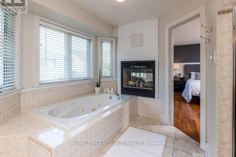 28652325/59-friendly-crescent/stittsville-south/ottawa/ontario/K2S2B6_22