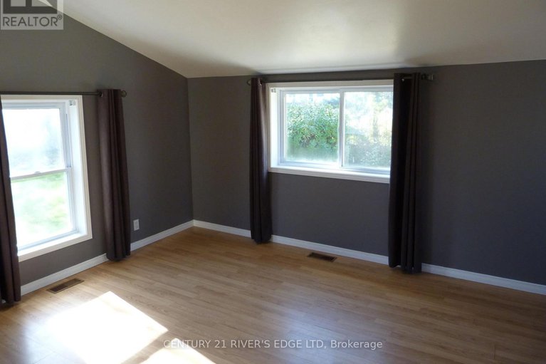 29040852/468-gladstone-street-n/winchester/north-dundas/ontario/K0C2K0_10