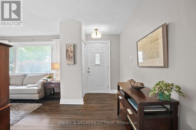 29452050/1278-cheverton-avenue/alta-vista/ottawa/ontario/K1H7P6_2