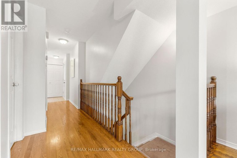 28280544/110h-centrepointe-drive/centrepointe/ottawa/ontario/K2G6K3_24