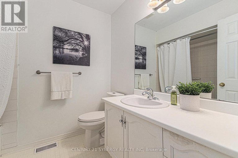 28641582/44-innesbrook-court/stittsville-central/ottawa/ontario/K2S1C7_21
