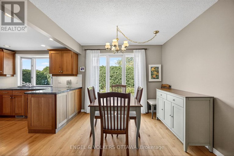 28865549/29-milne-crescent/beaverbrook/ottawa/ontario/K2K1H7_21