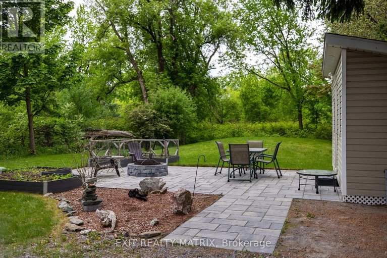 28365243/5515-osgoode-main-street/osgoode/ottawa/ontario/K0A2W0_23