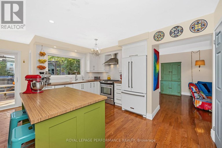 29100825/3084-lemay-circle/town-of-rockland/clarence-rockland/ontario/K4K1A9_10